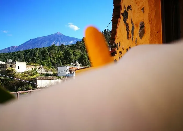 Country Private * El Amparo