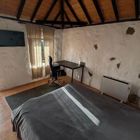 Country Private