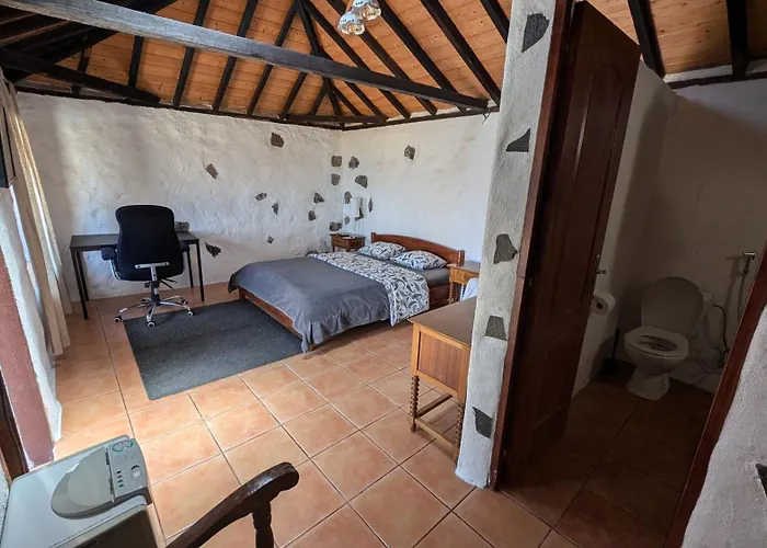 Country Private * El Amparo